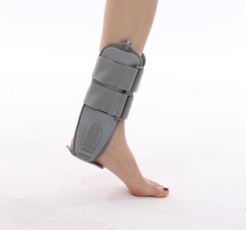 Ankle Brace with clips and Airbag – Universal