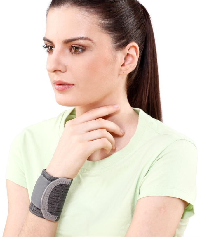 Wrist Brace with double Lock supports – Small